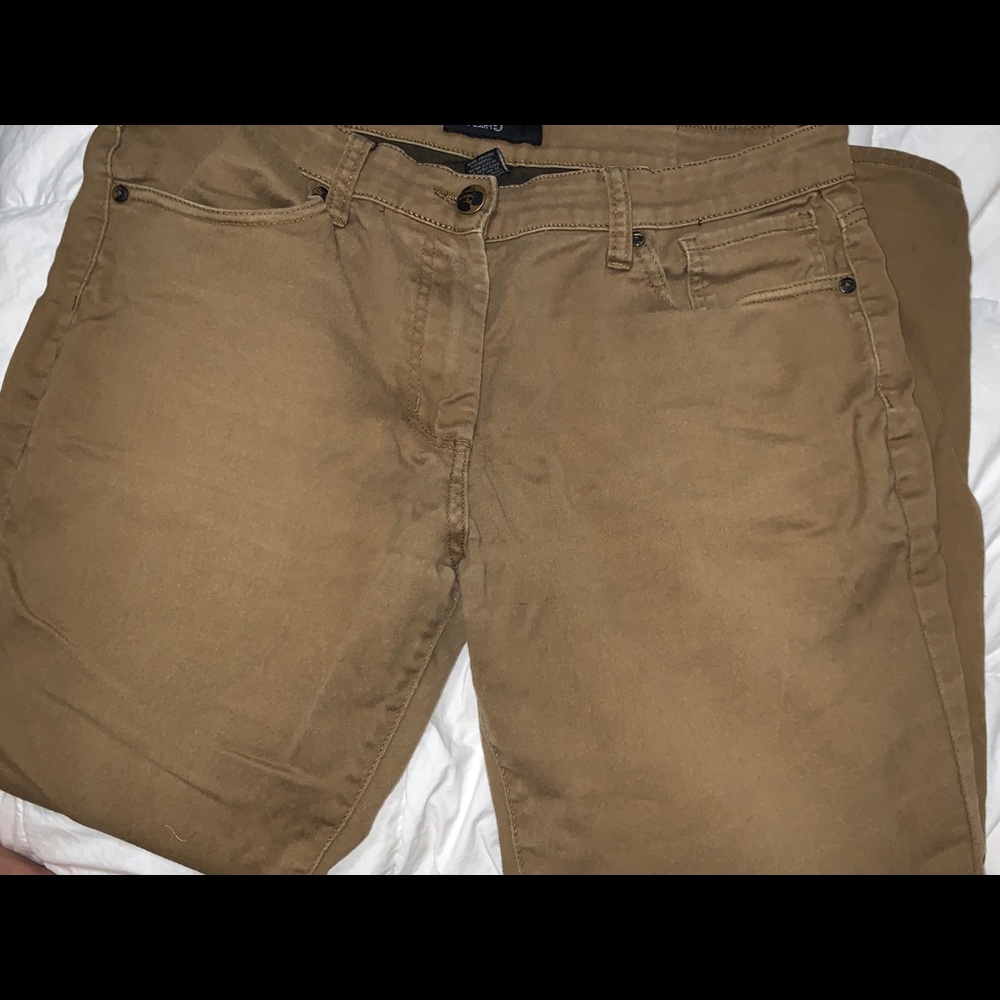 Khaki pants